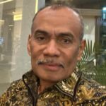 Prof DR La Ode Husen, SH, M.Hum