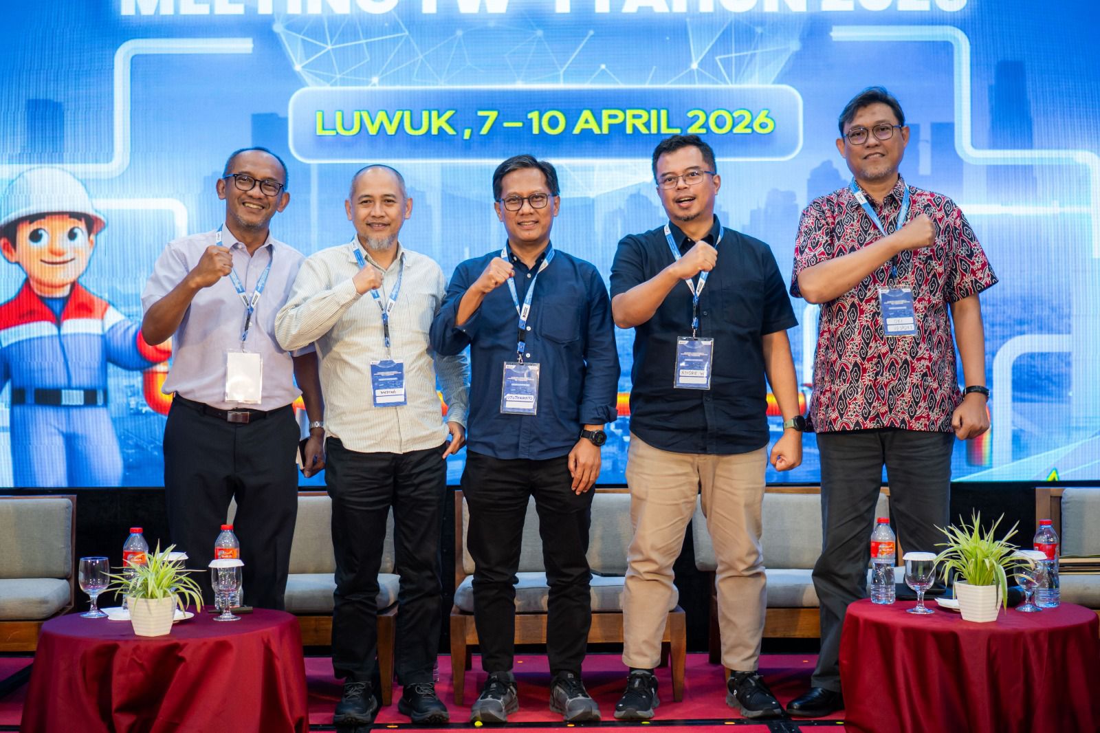 General Manager PEP Zona 4 Djudjuwanto menghadiri Quarterly Development & Production Coordination Meeting untuk Realisasi Kinerja 2025 dan Strategi Pencapaian Target 2026 di Kabupaten Banggai Sulawesi tengah, 7-11 April 2026 di mana PEP Zona 4 meraih lima penghargaan terkait pengeboran dari SHU Pertamina.