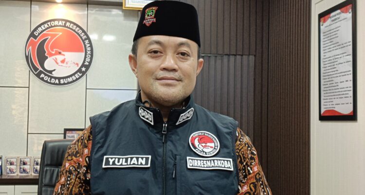 Direktur Reserse Narkoba Polda Sumsel, Kombes Pol Yulian Perdana SIK. Fhoto: Suherman