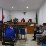 Penggugat, Zulhanan dan Edward didampingi kuasa hukum Sihat Judin, SH, MH dan M. Daud Dahlan, SH, MH, tampak hadir di persidangan. Fhoto: Istimewa