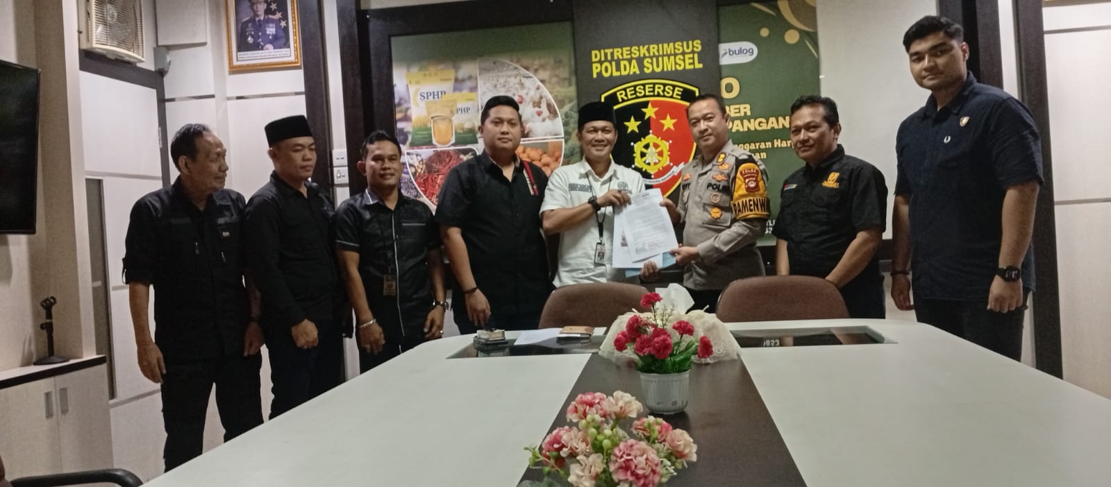 Ketua Satgassus Garda Prabowo DKD Sumsel, Rahmat Sandi Iqbal, SH, saat audensi dengan Tipidter Polda Sumsel, terkait kasus Tambang Batu Bara llegal. Selasa (5/5/26). Fhoto: Istimewa