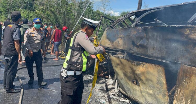 Polisi Polres Muratara memasang Police Line di lokasi kejadian, Rabu (6/5/26). Fhoto: Istimewa