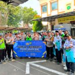 Polsek Kelapa Dua Gandeng Ojol dan Pokdar Kamtibmas berbagai berkah, Jum'at (15/5/26). Fhoto: Istimewa