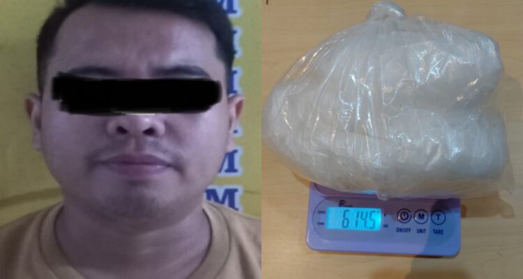 Tersangka MN (31) dan barang bukti narkoba jenis sabu, yang berhasil diamankan Ditresnarkoba Polda Sumsel. Fhoto: Suherman