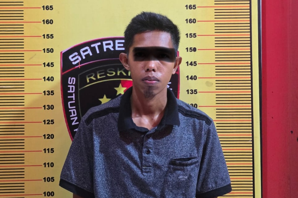 Pelaku J (35), yang merupakan suami korban, Jum'at (15/5/26). Fhoto: Istimewa