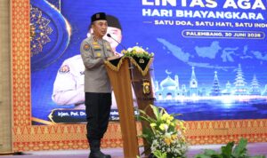Kapolda Sumsel, Irjen Pol Sandi Nugroho, saat memberikan sambutan dalam acara Doa Lintas Agama, Selasa (30/6/26). Fhoto: Istimewa