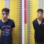 Kedua pelaku pengedar sabu berinisial MP dan AL telah di tahan di Kantor Ditresnarkoba Polda Sumsel, Jum'at (3/7/26). Fhoto: Suherman